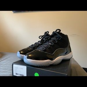 2016 Jordan 11 “Space Jam” Size 8